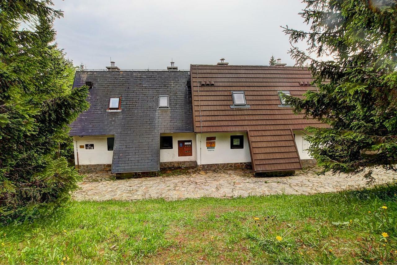 Apartment Apartma David Rogla *
